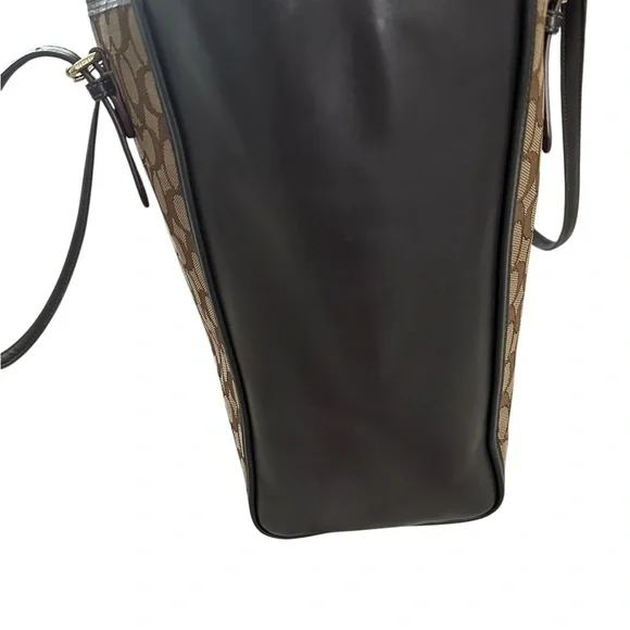 COACH TURNLOCK TOTE IN SIGNATURE JACQUARD BROWN - Picture 9 of 17